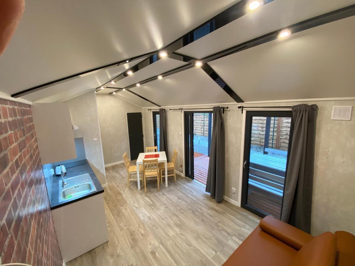 Domy Nad Morzem - Chata Pirata- Tiny House Dziwnow Ngoại thất bức ảnh